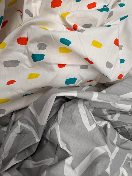 Bundle Twin Pack Fitted sheets + Waterproof Mattress Protector to fit Stokke Sleepi Range