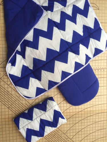 Bugaboo Cameleon carrycot Reversible Quilted sheets x2 & Blanket Blue Chevron