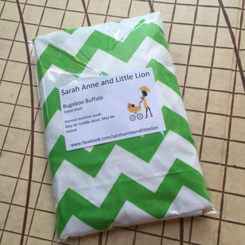 Bugaboo Buffalo fitted sheet for carrycot bassinet Green Chevron