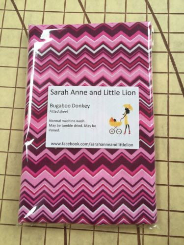 Bugaboo Donkey fitted sheet for carrycot bassinet Retro Pink Chevron