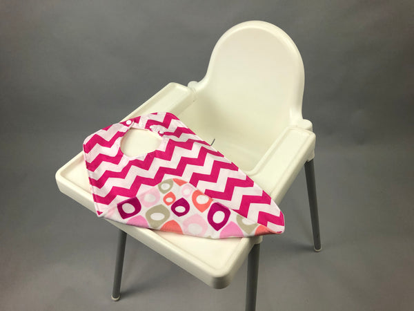 Super bibs! Wider and longer with an adustable neck opening for the perfect fit - Pinks