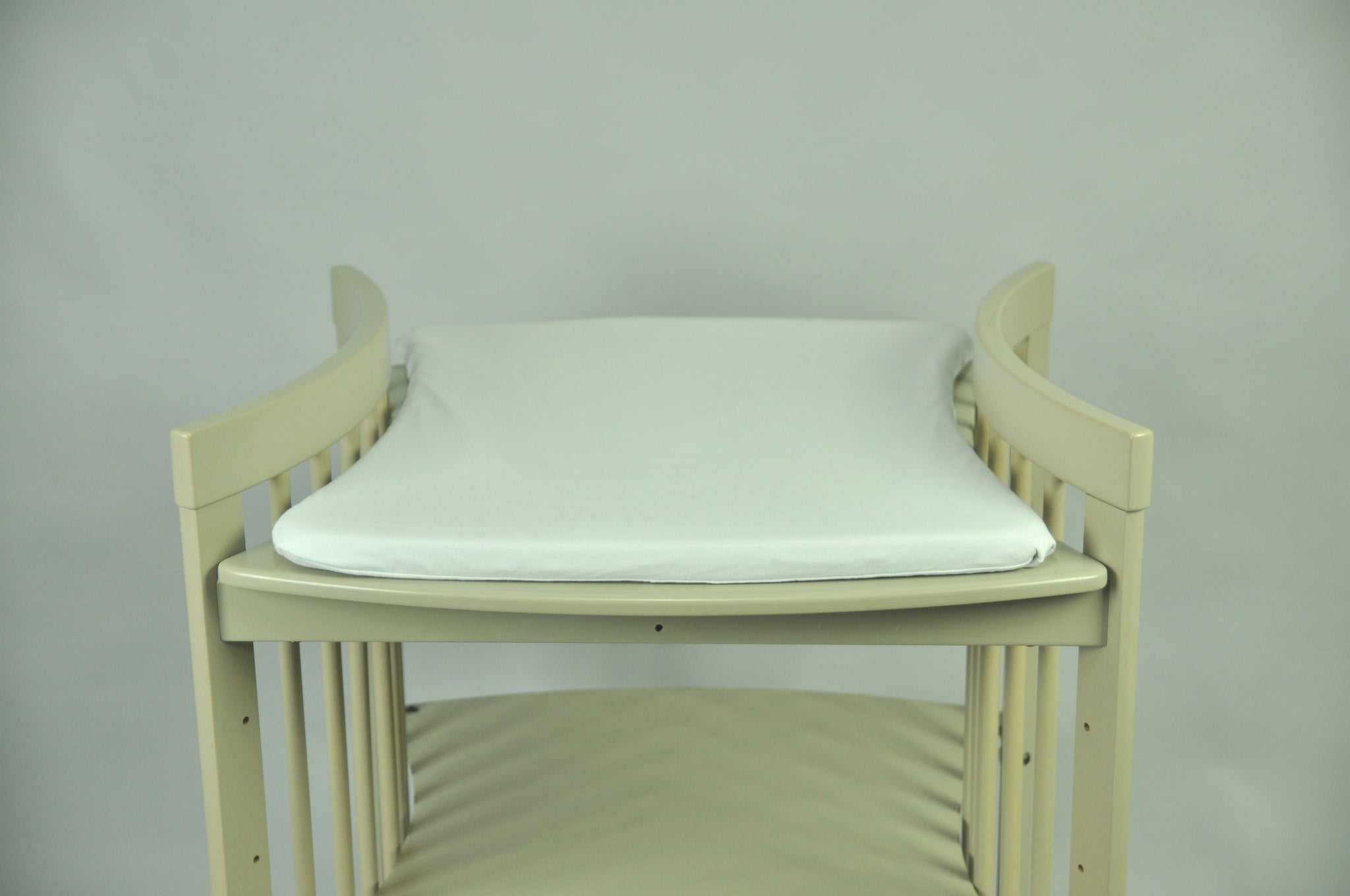 stokke care changing table Custom order for Hannah